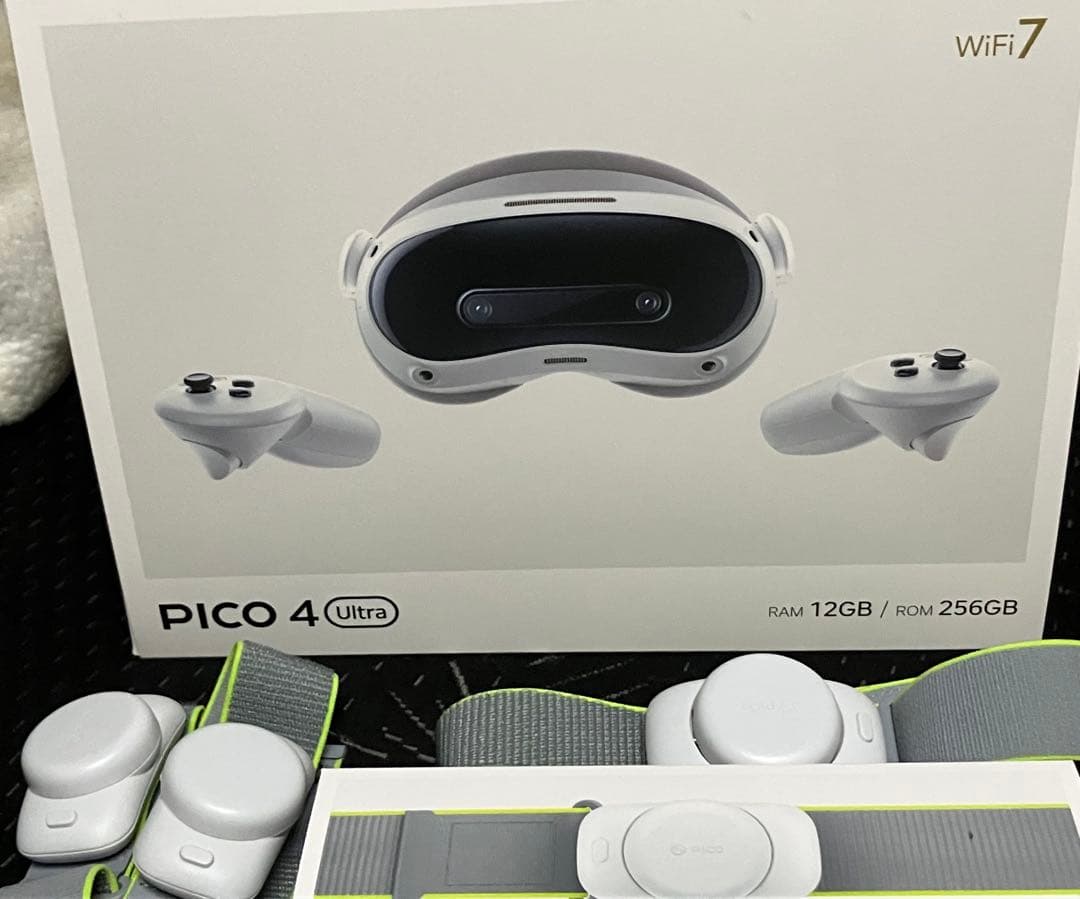 PICO4 Ultra 256GB+Motion Tracker3点VRフルトラ