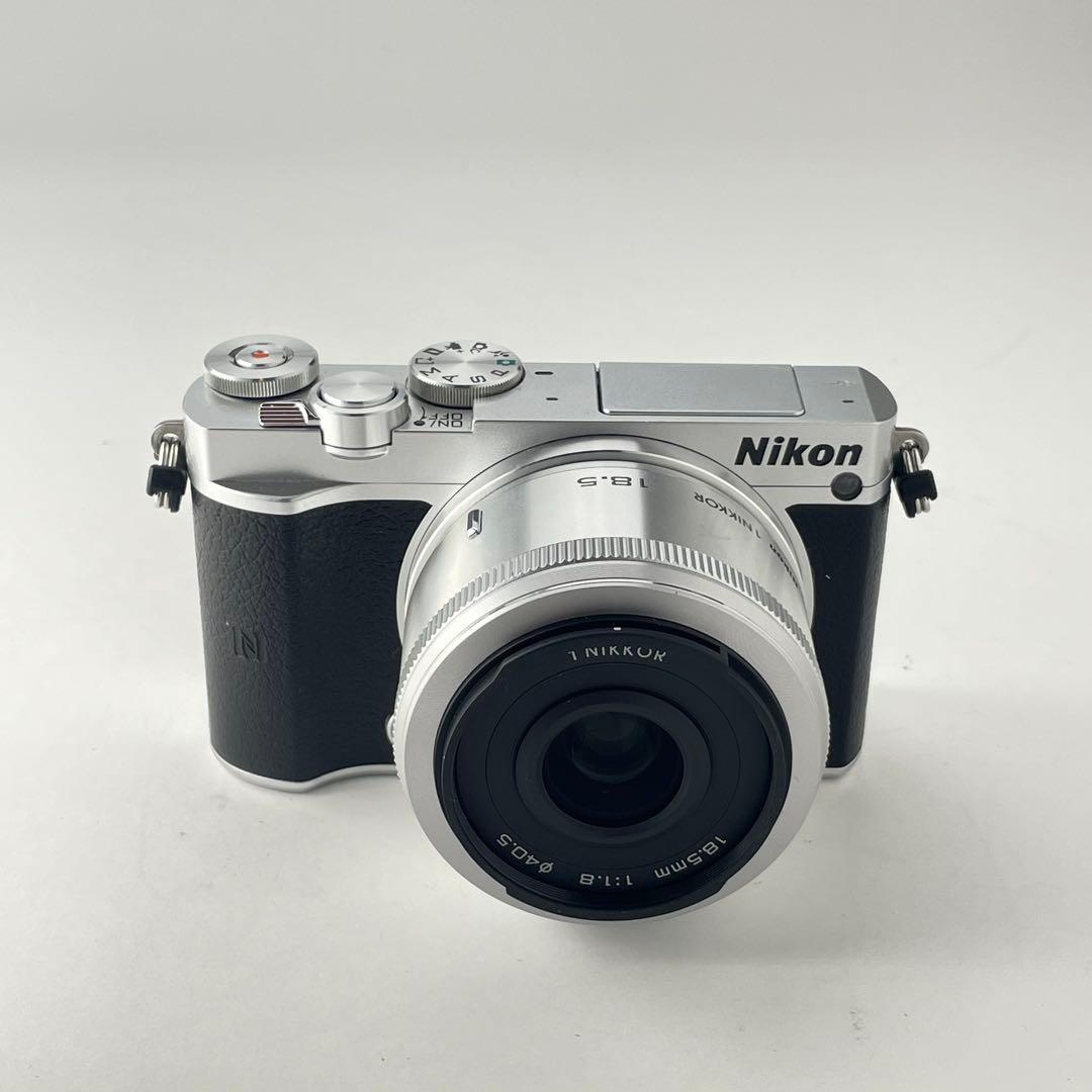 【ショット数300・返品保証】Nikon1 J5 18.5mmレンズキット