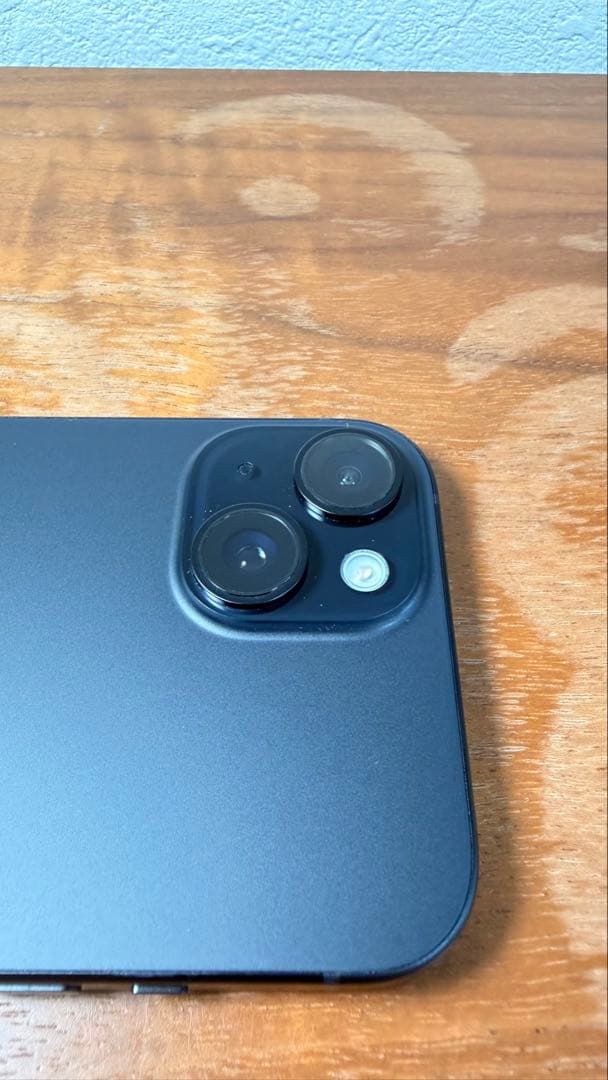 Apple iPhone 15 無印　256GB ブラック　SIMフリー