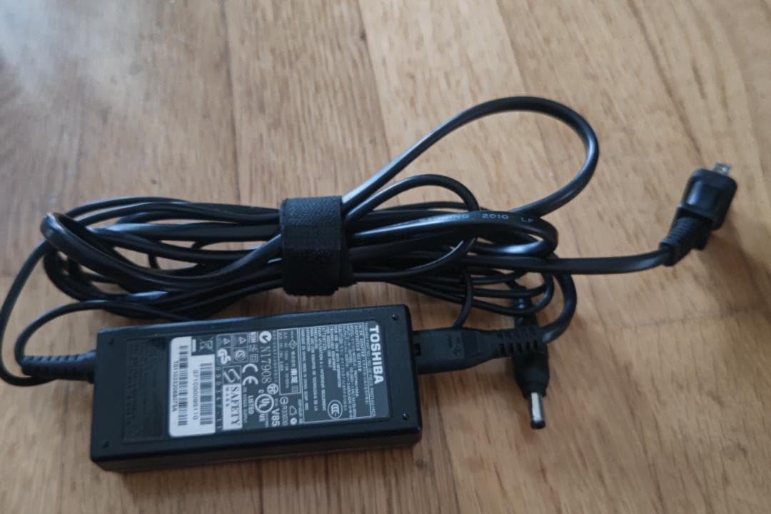 爆速　東芝　dynabook　ノートパソコン SSD　Windows11