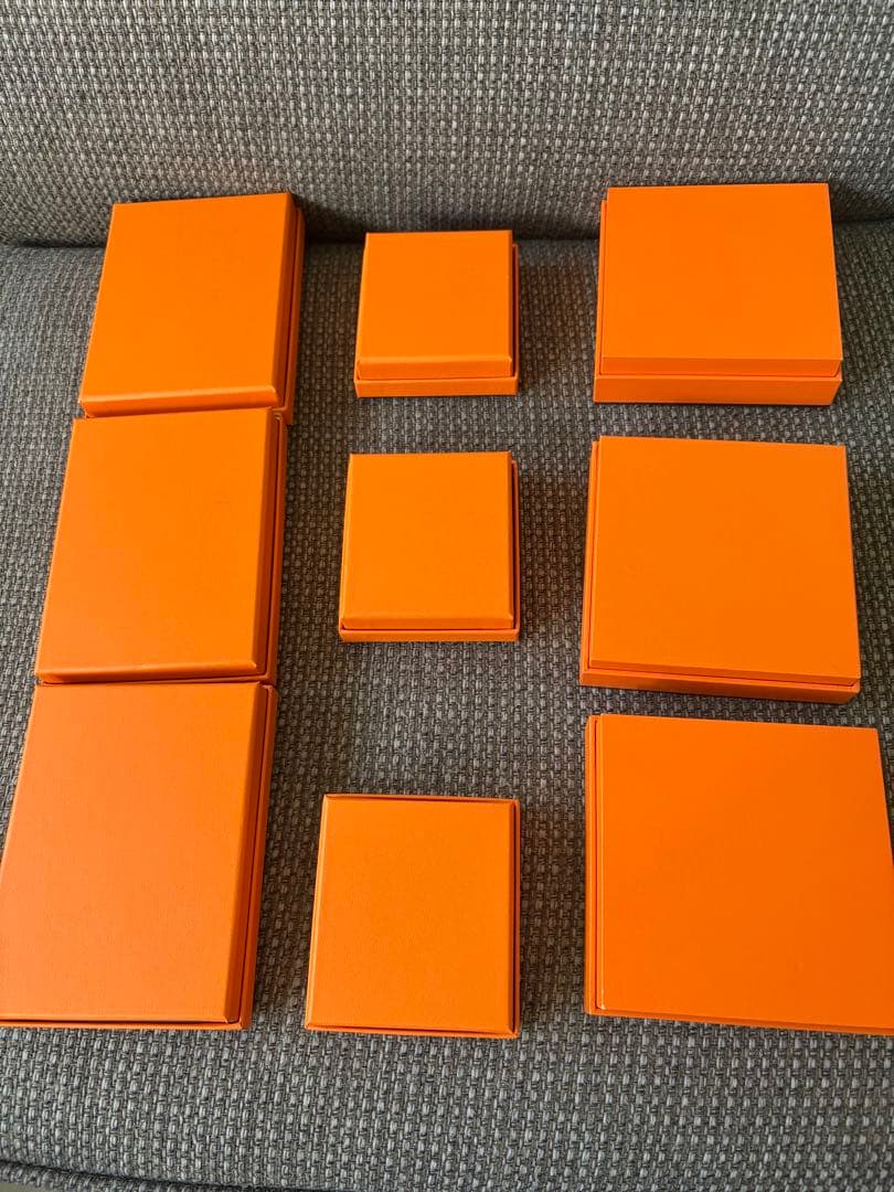 正規品　美品エルメス　時計　ネックレス　ピアスなど　入れ　空箱　巾着袋　9セット