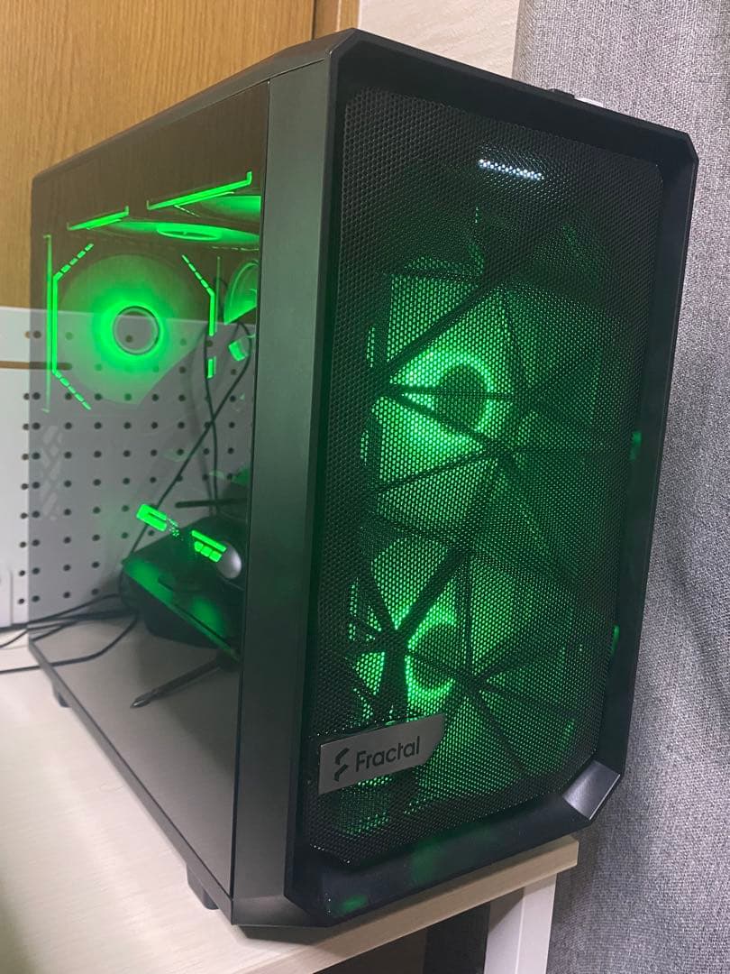 Mini-ITX Fractal Meshify2Nano PCケース