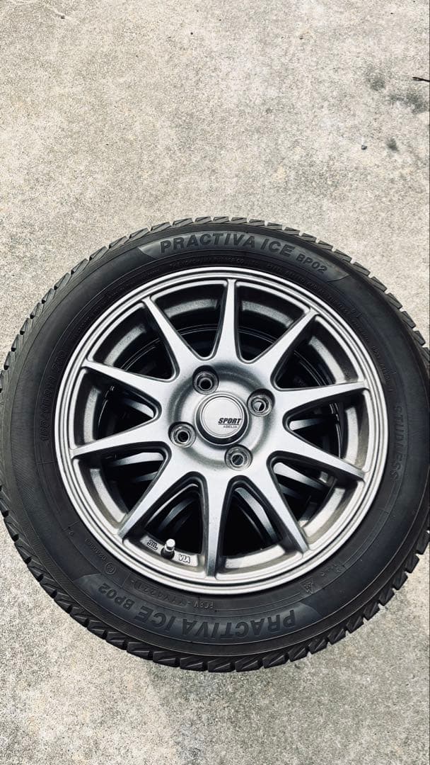 早い者勝ち!! 　スタッドレス4本セット　軽自動車に!! バリ山