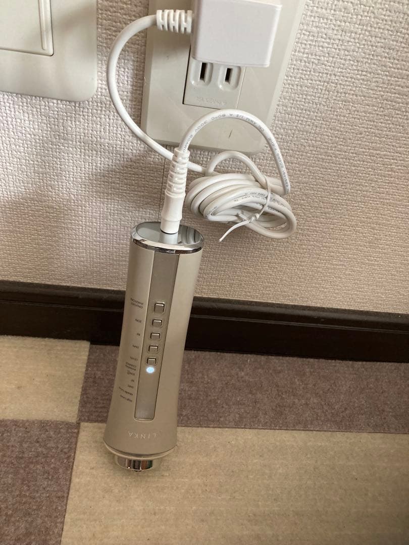 美顔器　LINKA リンカ マルチフェイシャルトリートメント