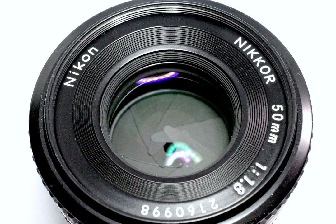 ニコン　Nikon FE + Ai-s Nikkor 50mm/F1.8