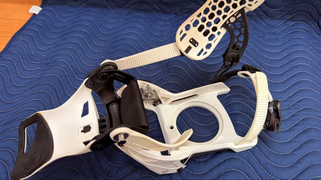 NIDECKER SUPERMATIC 23年モデル ビンディング ホワイト M
