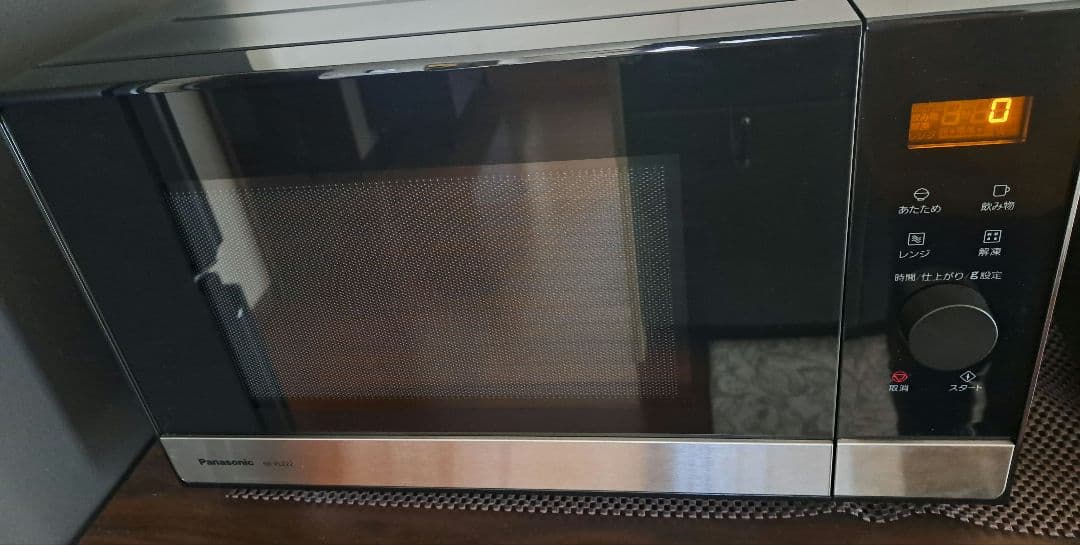 2025年製　保証期間中　パナソニック電子レンジ　NEーFL222 単機能　美品