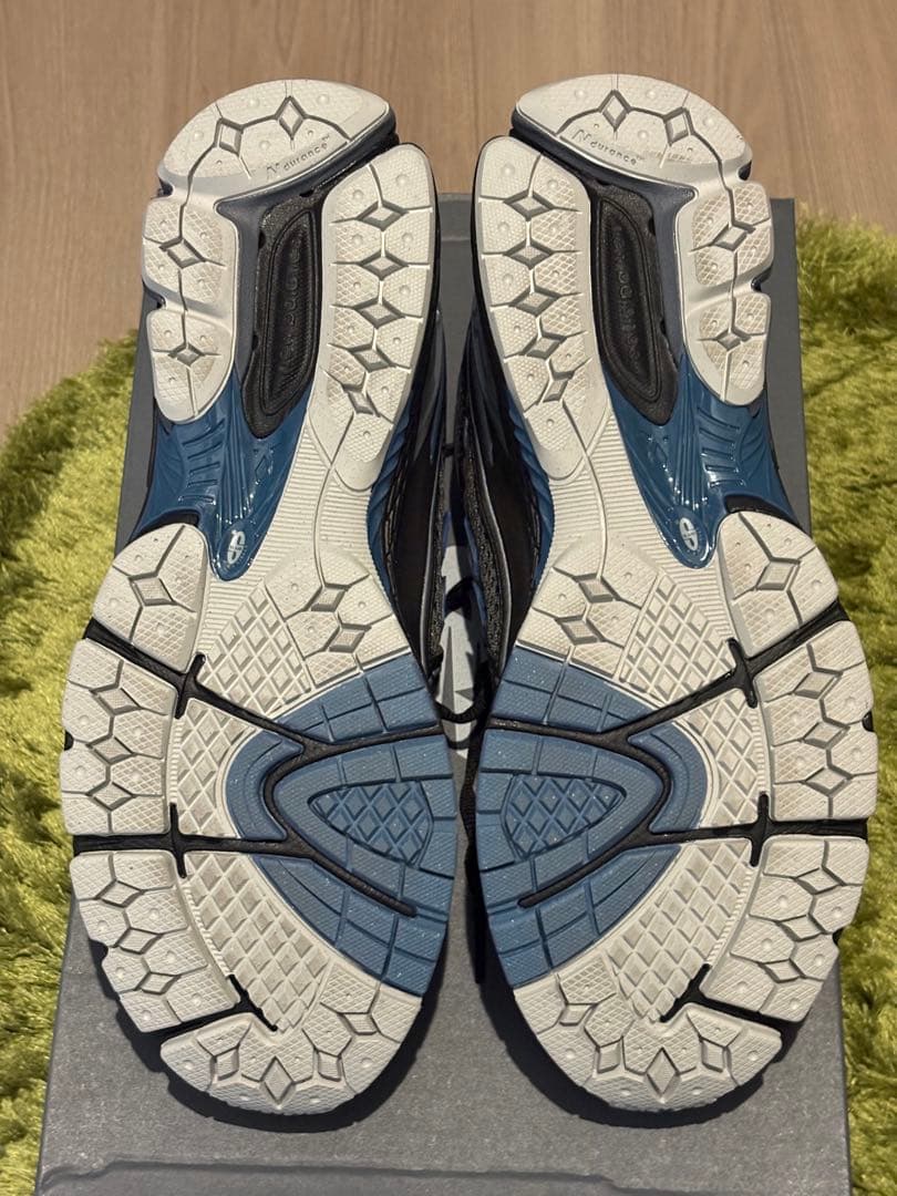 靴 New Balance U1906 RAC