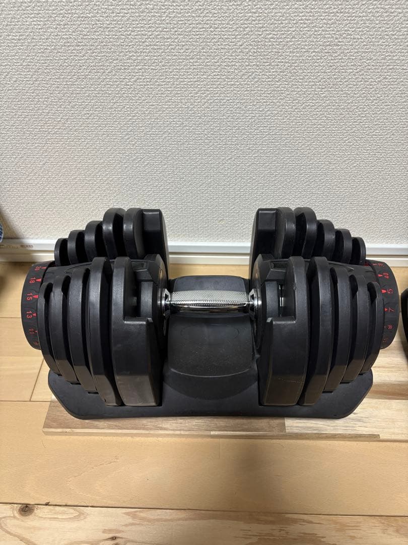②可変式ダンベル 最大40kg