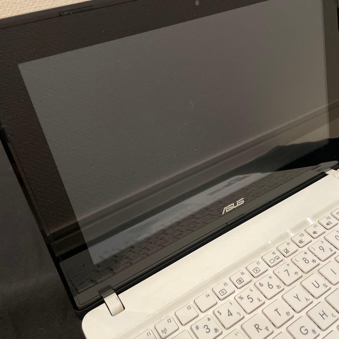 surface RTとASUSのノートPCのセット