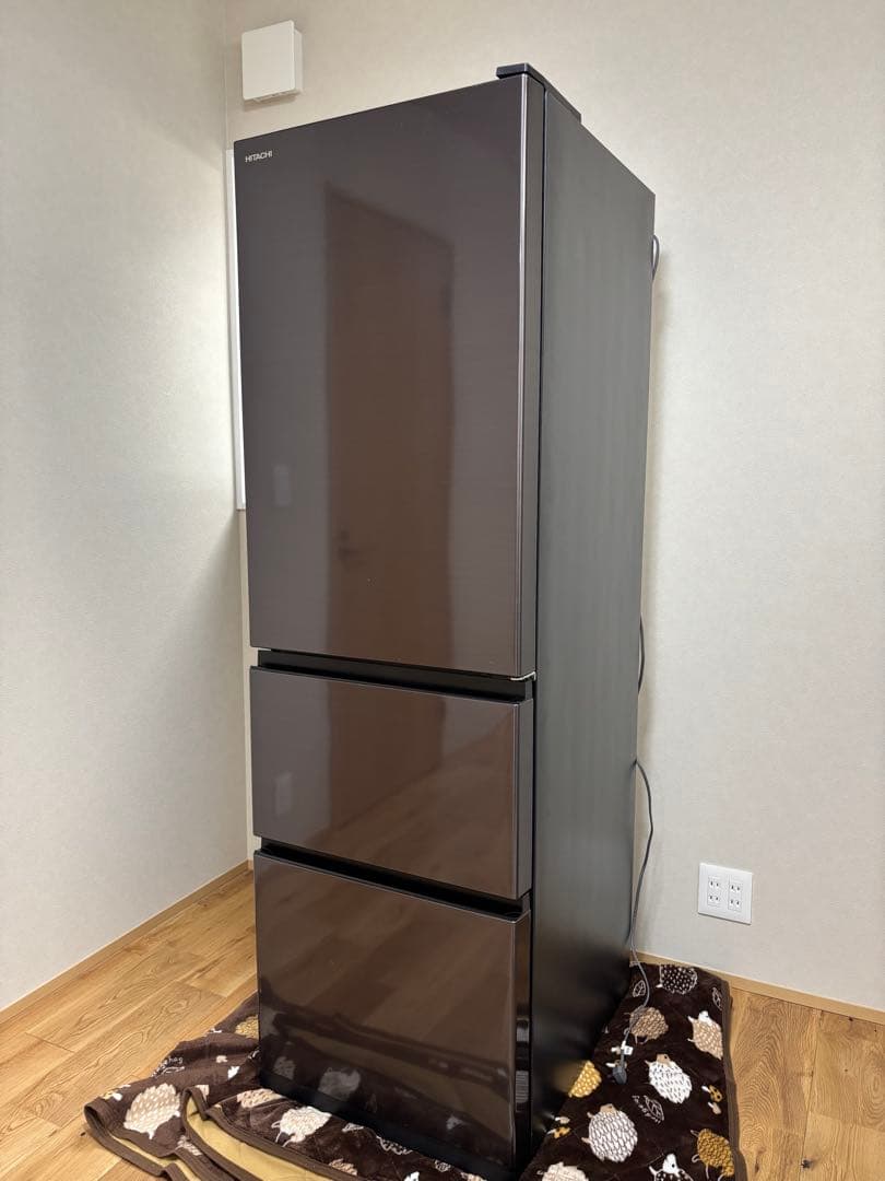 HITACHI R-V32NV 冷蔵庫 315L 黒