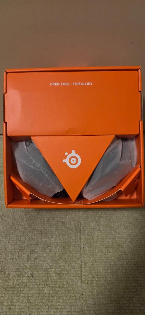 【中古美品】SteelSeries Arctis Nova 5 Wireless