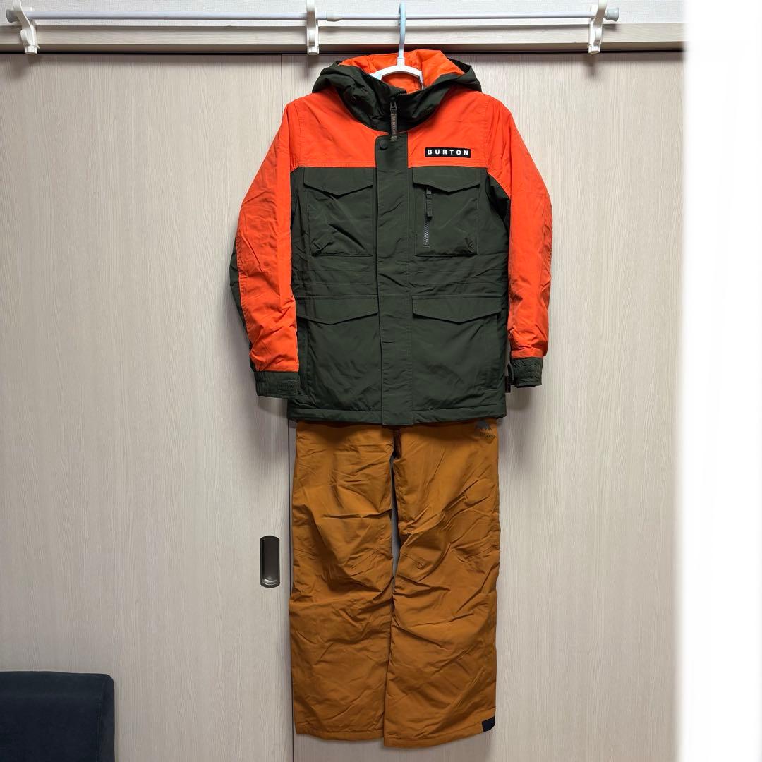 Burton スノーボードウェア 上下セット　ユースSサイズ