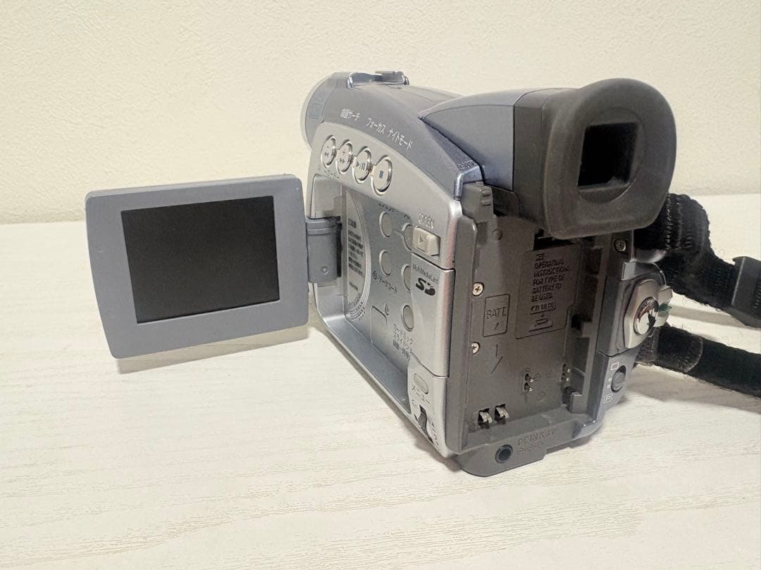 Canon MiniDVデジタルビデオカメラ DM-FV50