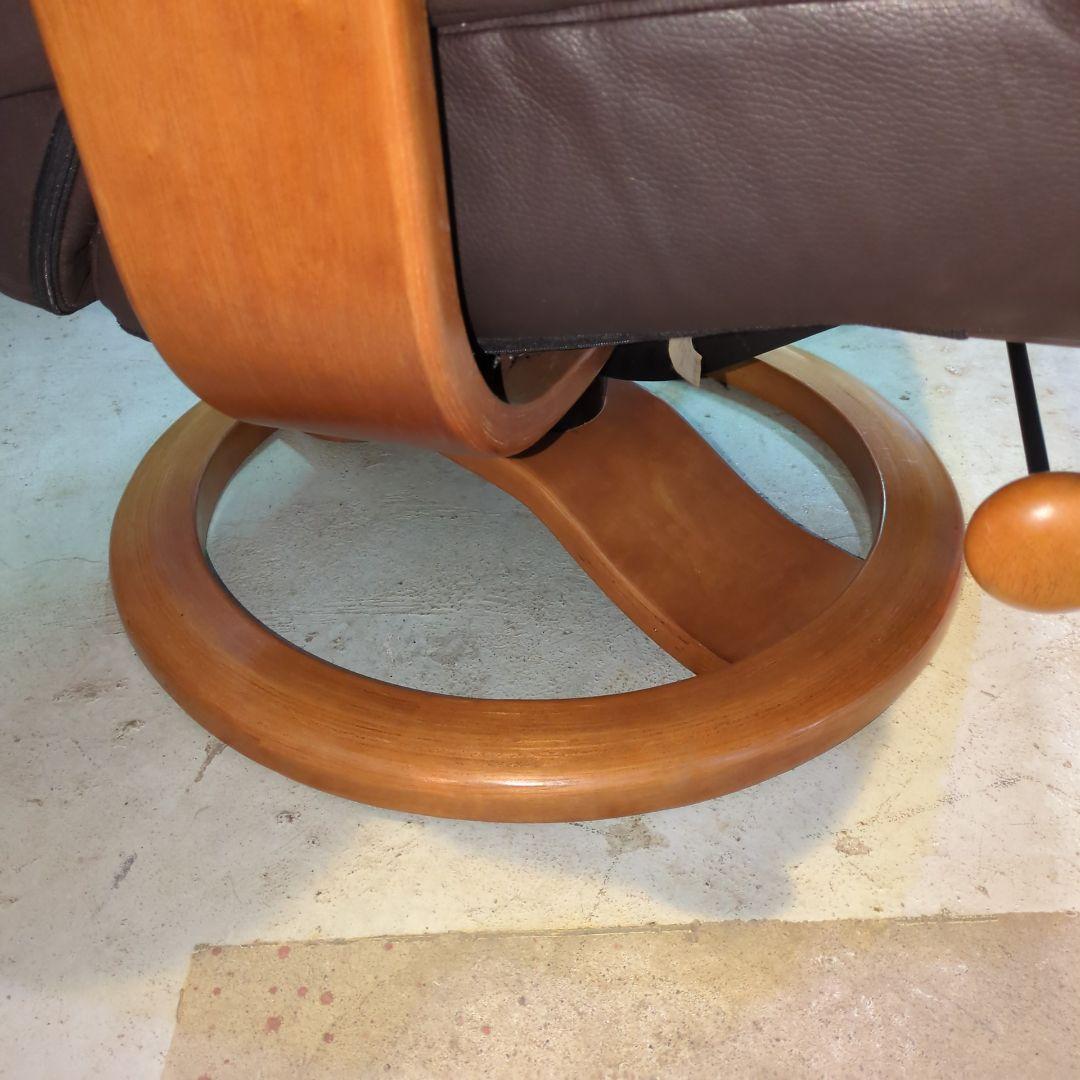 牛革 Hjellegjerde イエリアーダ オットマン付リクライニングチェア