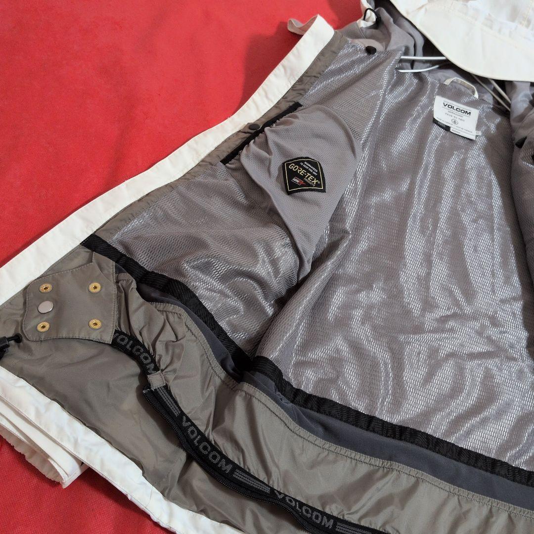 VOLCOM／ボルコム✦GORE-TEX✦スノボージャケット／XSサイズ