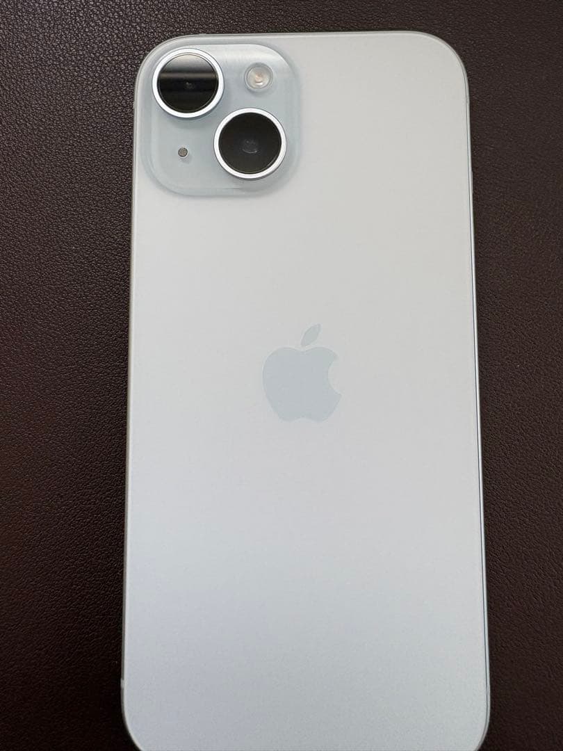 【美品】Apple iPhone15 128GB ホワイト ケース付き