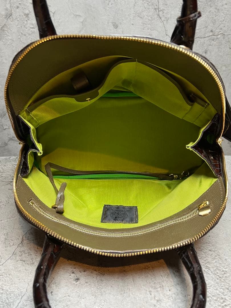 A.D.M.J. ダークブラウン ハンドバッグ