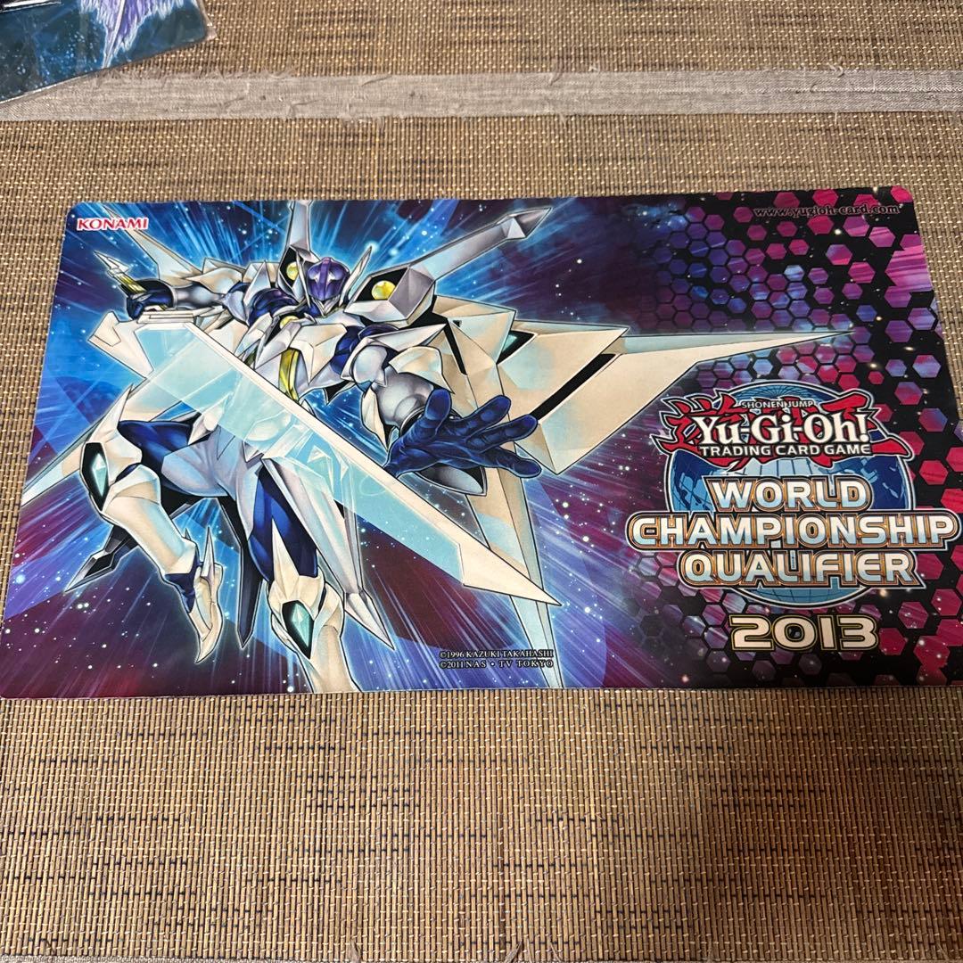 遊戯王　輝光子パラディオス　プレイマット