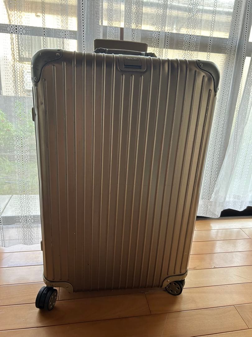 RIMOWA リモア トーパス シルバー スーツケース 82L