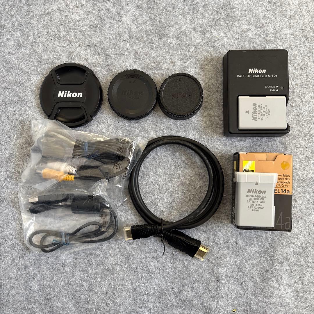 Nikon　D3300 ニコン デジタル一眼レフカメラ