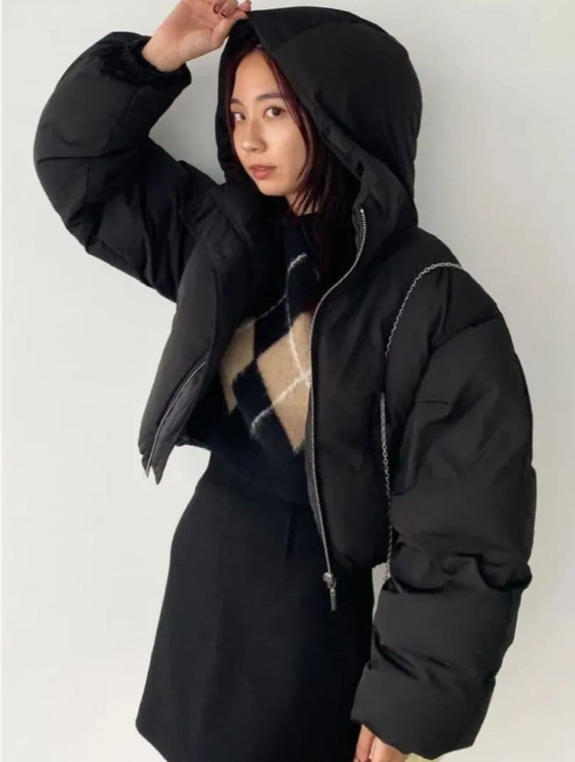 EMODA エモダ ショート ボリュームパフダウン ブラック 黒 F