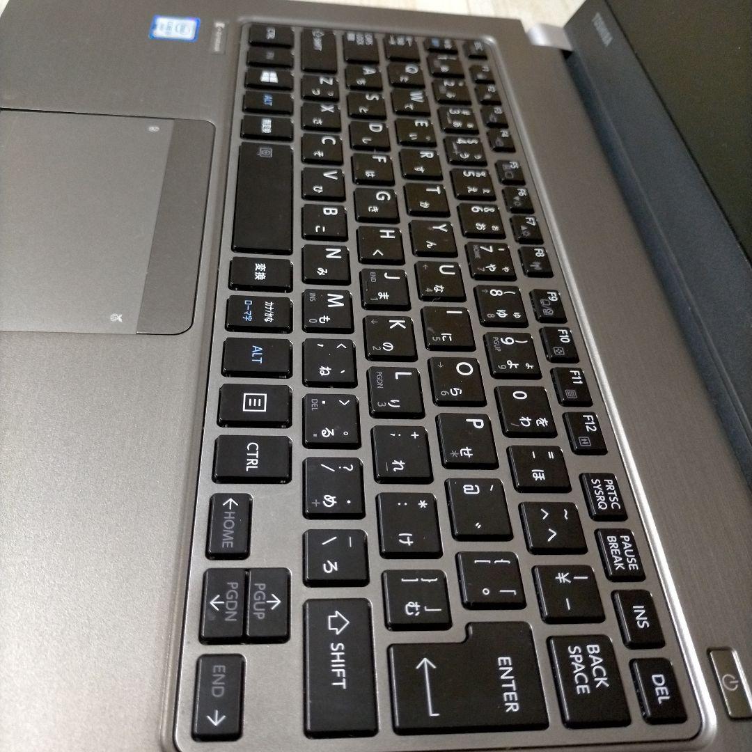TOSHIBA Dynabook ノートPC　R63/D 8GB