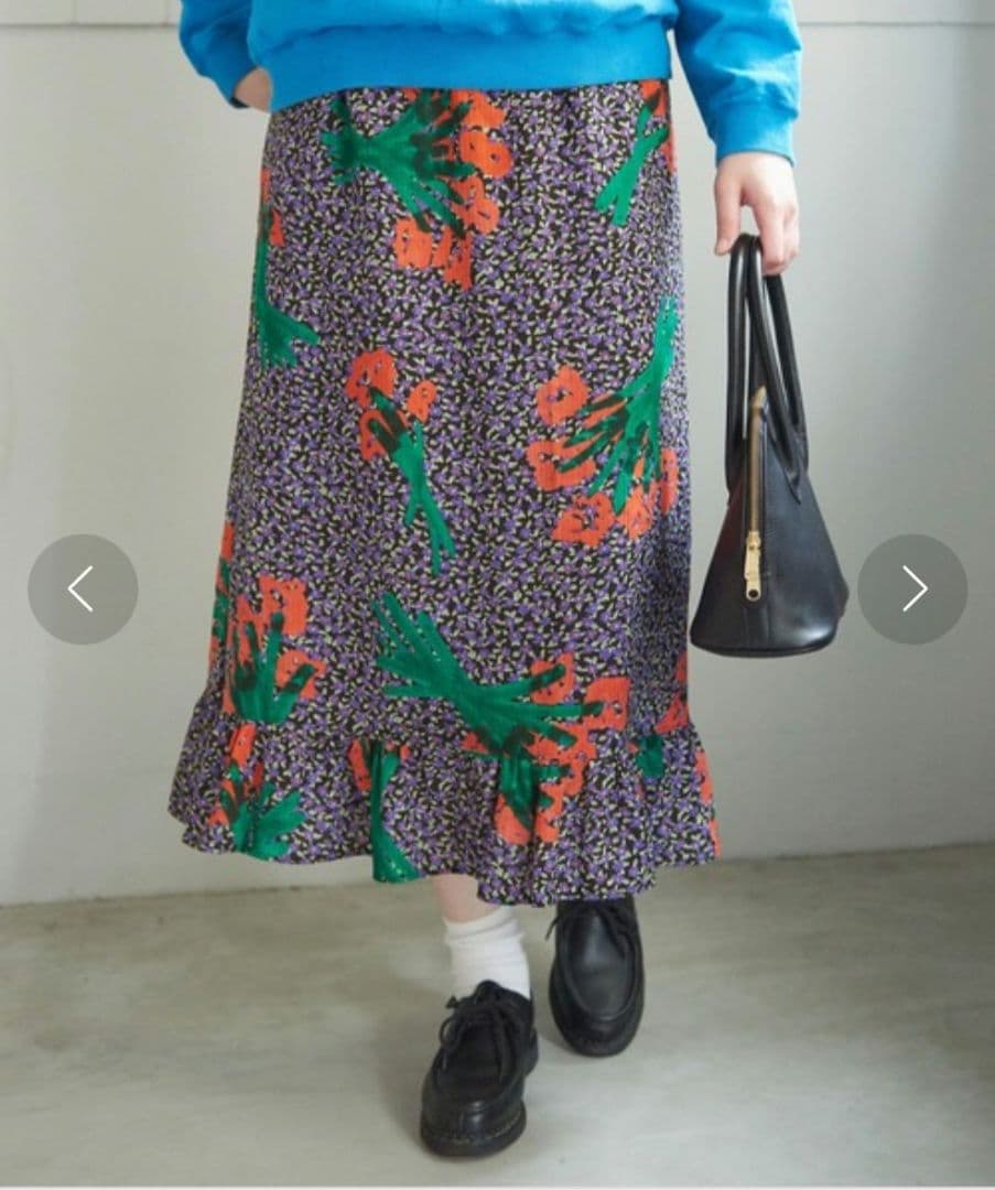 ビュルデサボン　Super hanahanaプリントスカート