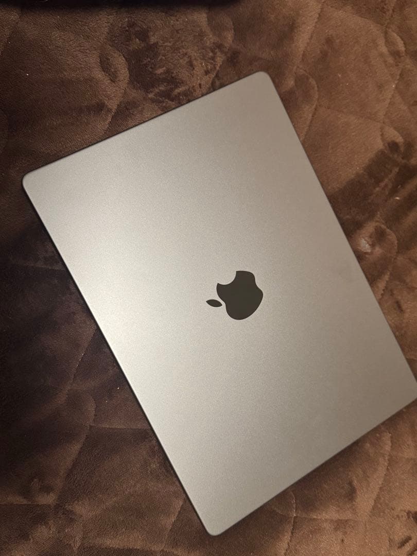 Apple MacBook pro ブラック　日本語配列