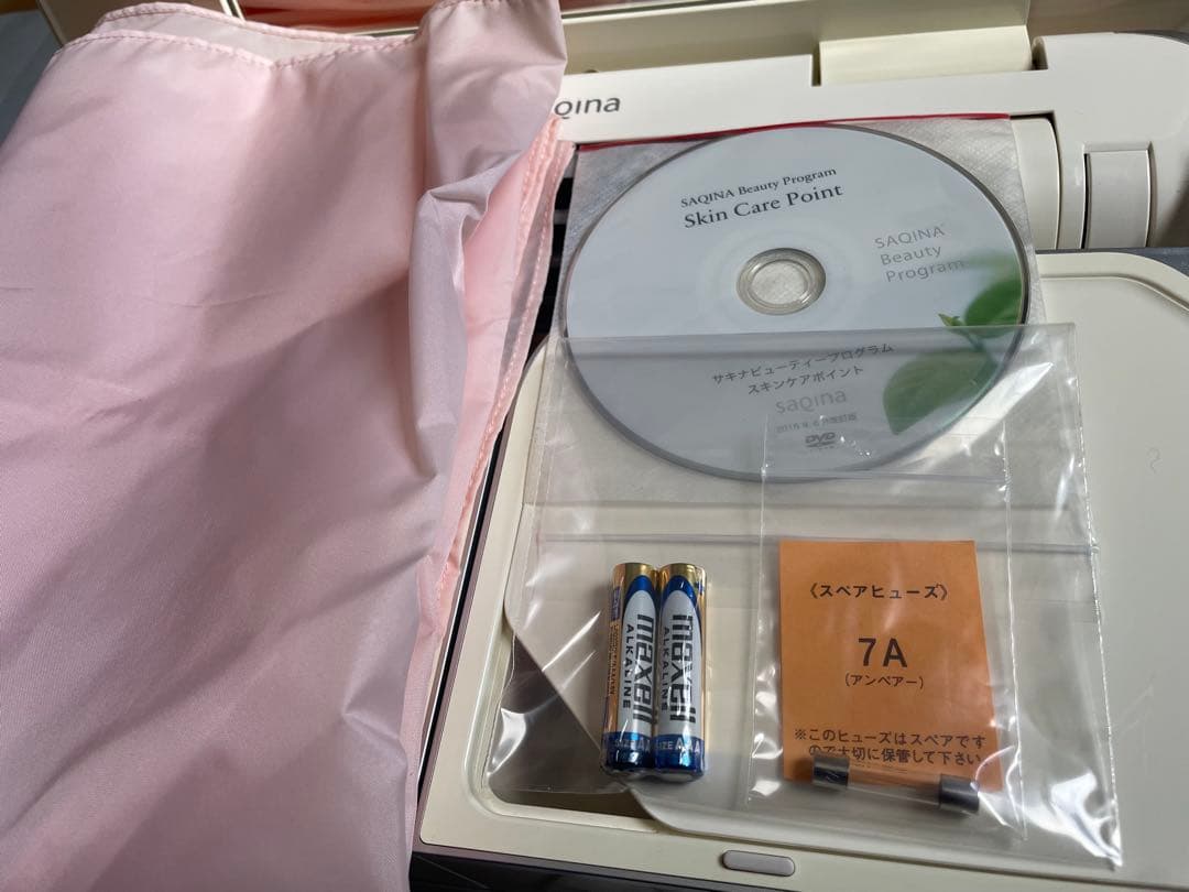 【最終値下げ】saqina サキナ 美顔器 ビジュー