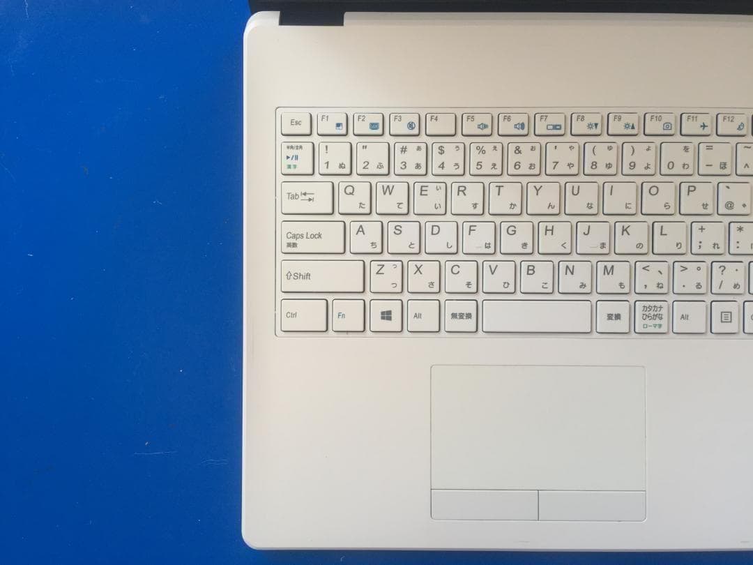 マウス MB-B504E 15.6型/8G//Office2024/Win11