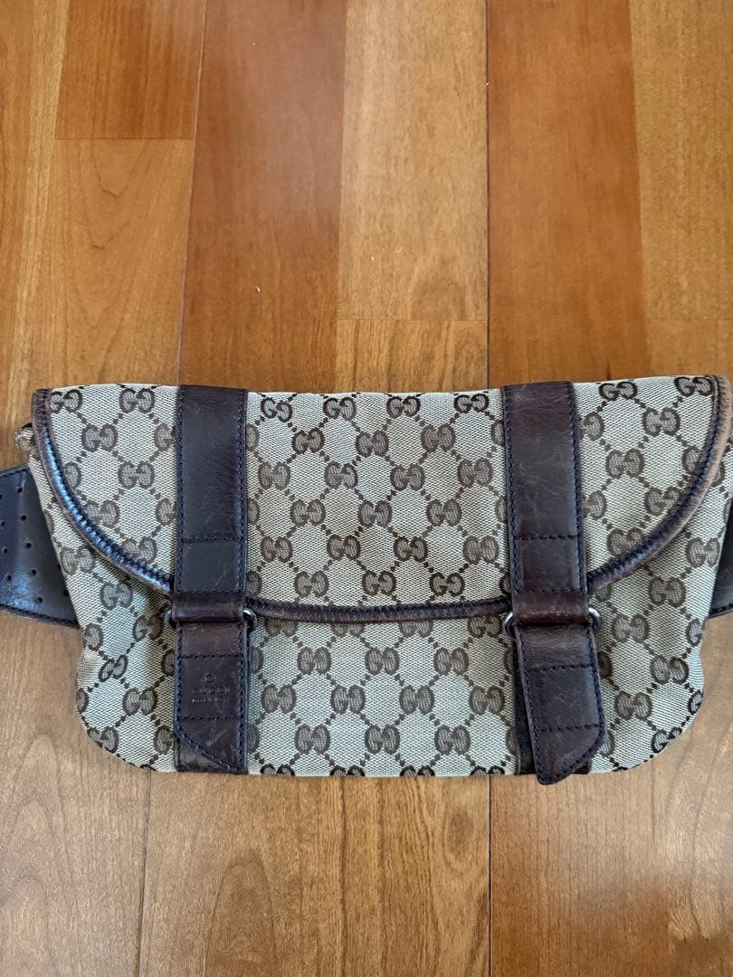 GUCCI グッチ GGキャンバス ボディバッグ ウエストポーチ