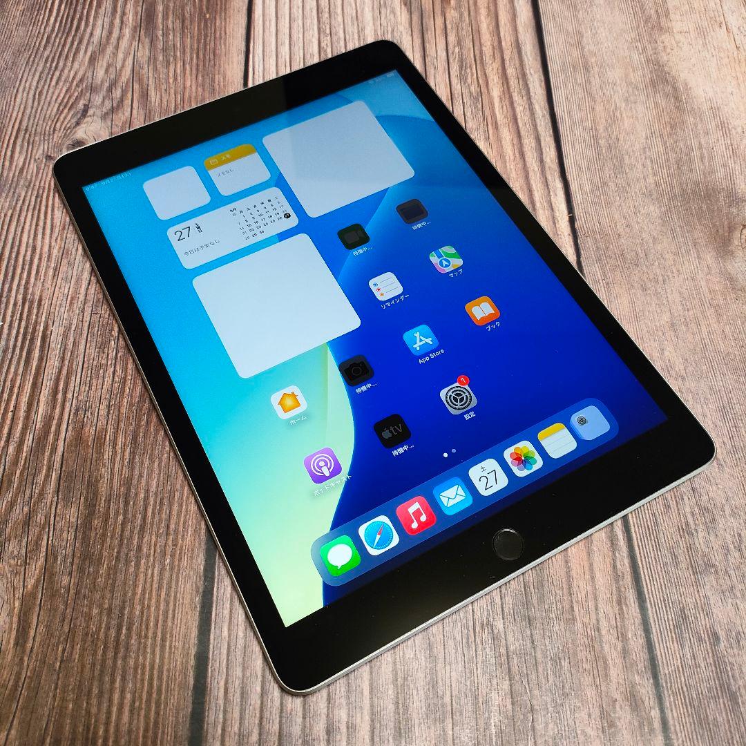 iPad 第9世代 64GB SIMフリー 新品近い