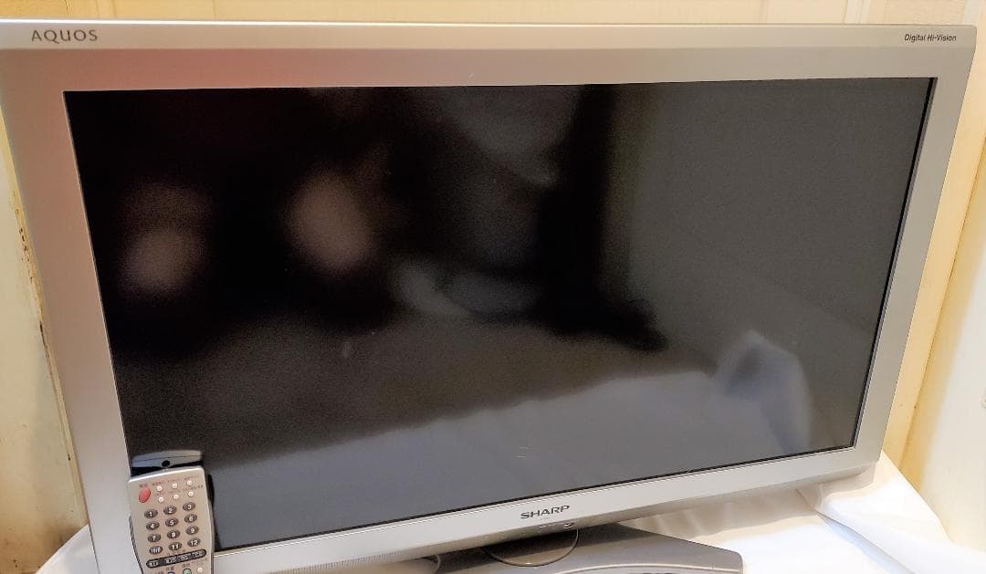 週末セール！シャープAQUOS32インチハイビジョンテレビ LC-32E6