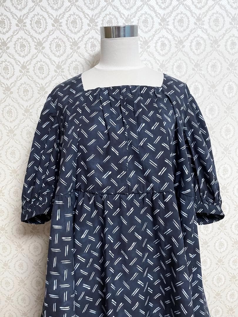 定価7万円 新品 MERLETTE マーレット ネイビー柄物ワンピース