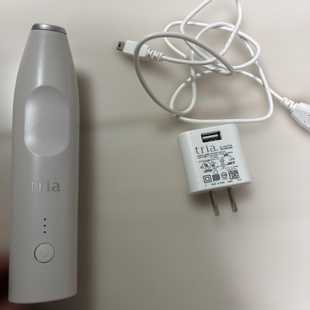 トリア 脱毛器 充電器付き