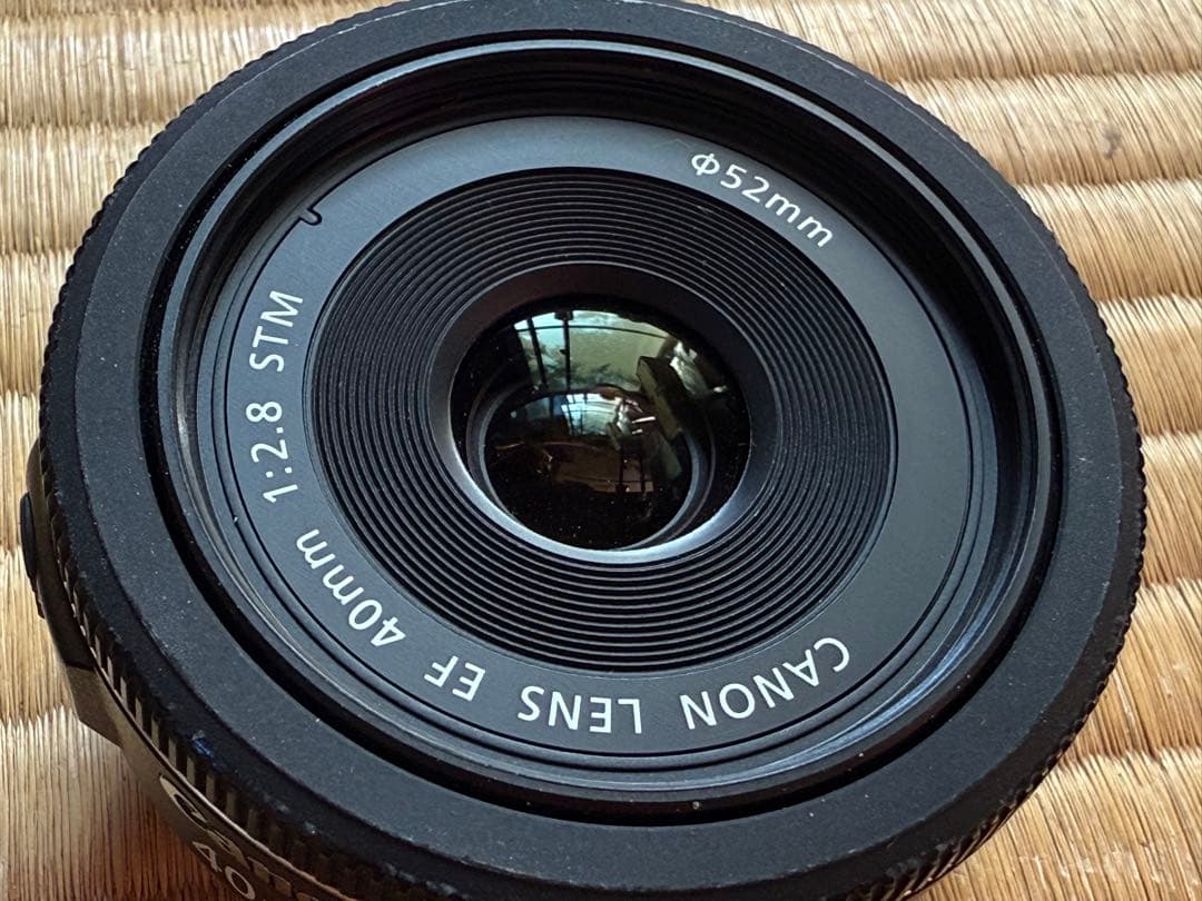 Canon EF40mm f/2.8 STM レンズ
