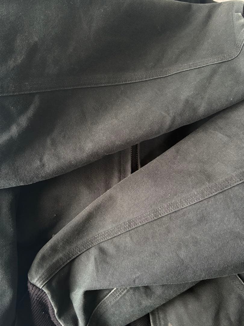 carhartt アクティブジャケット J131 BLK