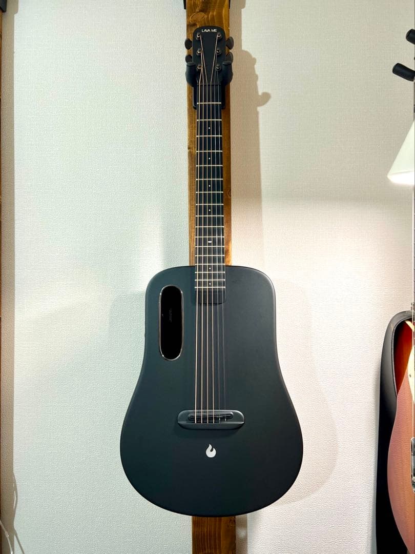 lava me air ブラック【美品】