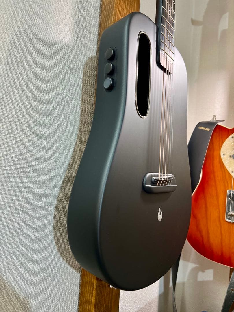 lava me air ブラック【美品】