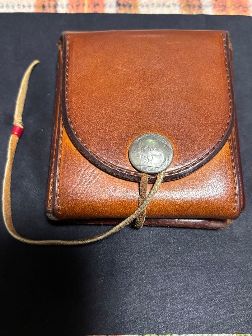 ゴローズ 2つ折り 財布