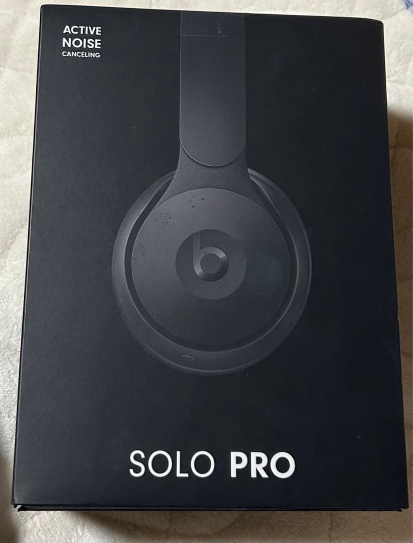 Beats Solo proワイヤレスヘッドホン ブラック