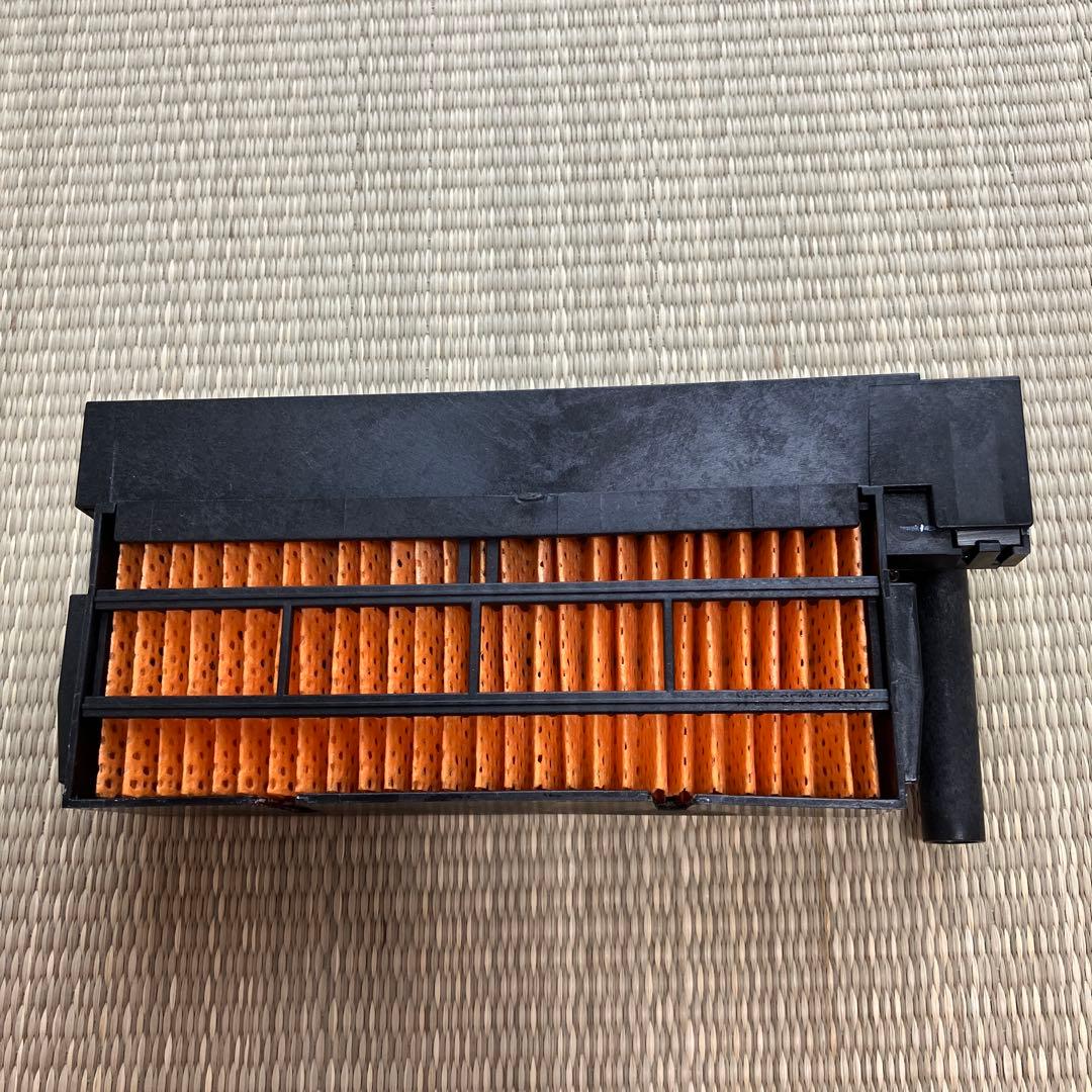 2024年製シャープ 加湿セラミックファンヒーター　HX-SK12 日本製