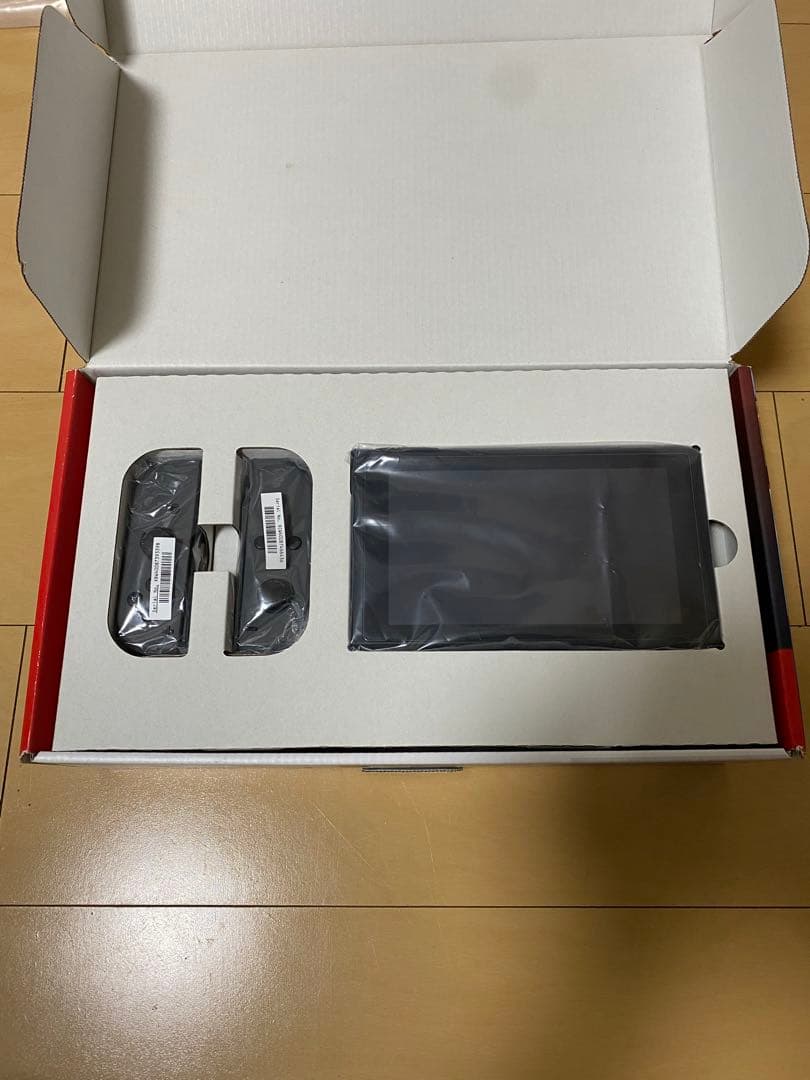 Nintendo Switch 本体 グレー Joy-Con付属