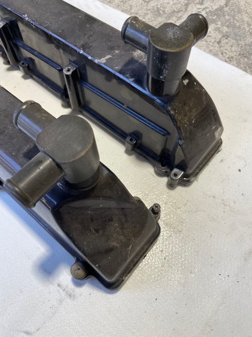 RB26 タペットカバー