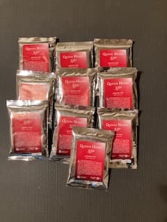 ☆新品　クイーンズヘナ　レッド（色の組み合わせ自由）10袋セット