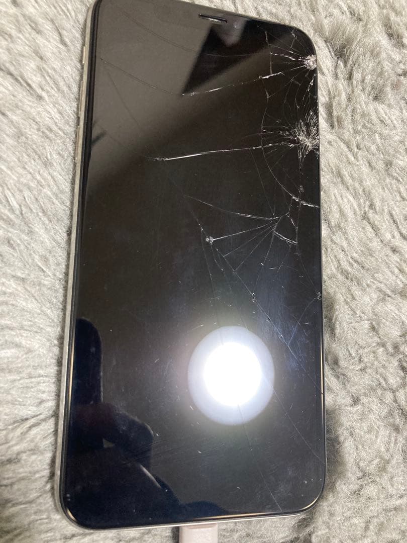 iPhone Xs ジャンク品