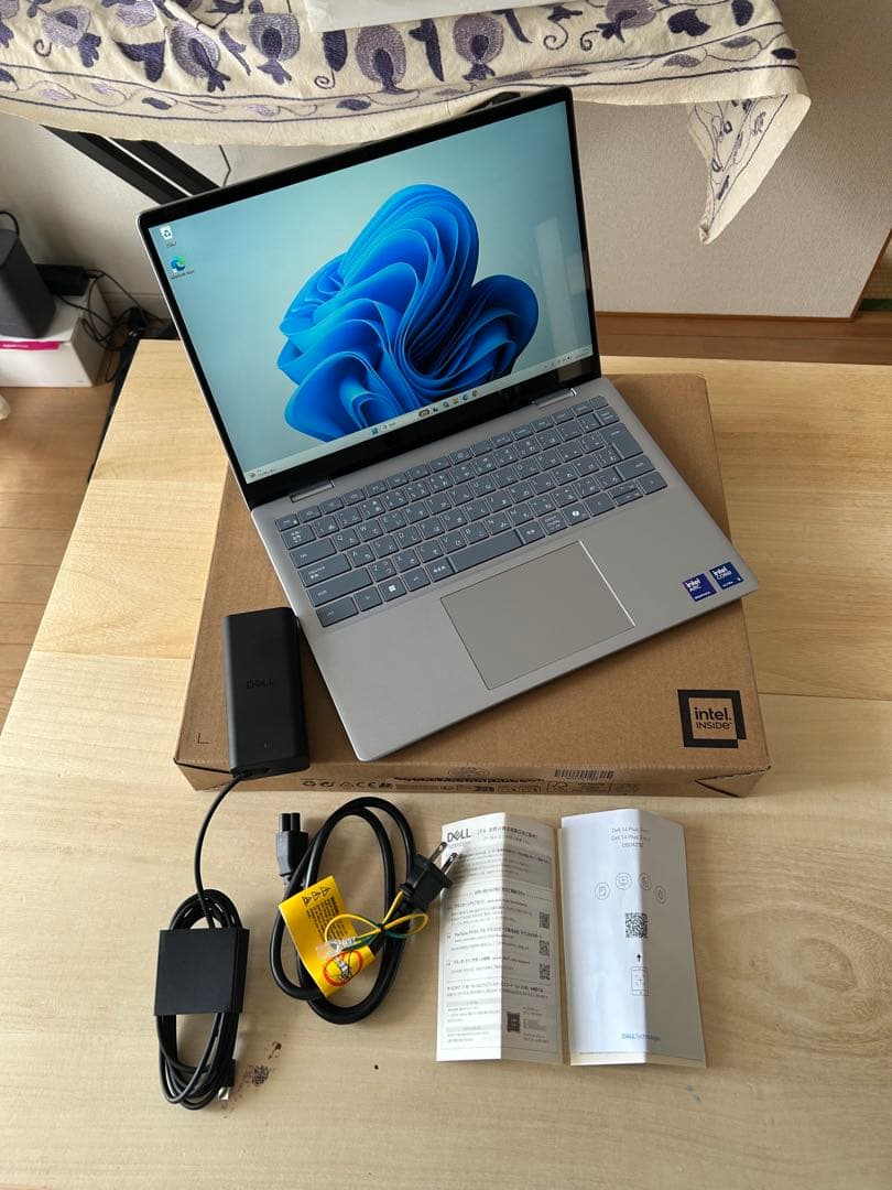 極美品使用浅 Dell 14 Plus 2-in-1 DB04250