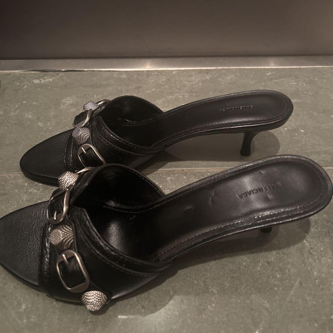 BALENCIAGA LE CAGOLE サンダル