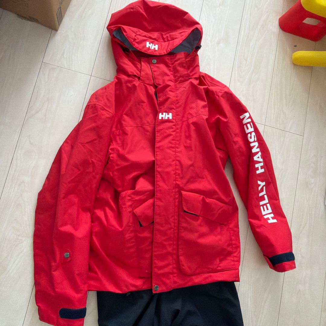 サッカー好きスパイク屋さん  HELly Hansen スキーウェア